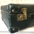Petite valise vert sapin en fibrite années 50